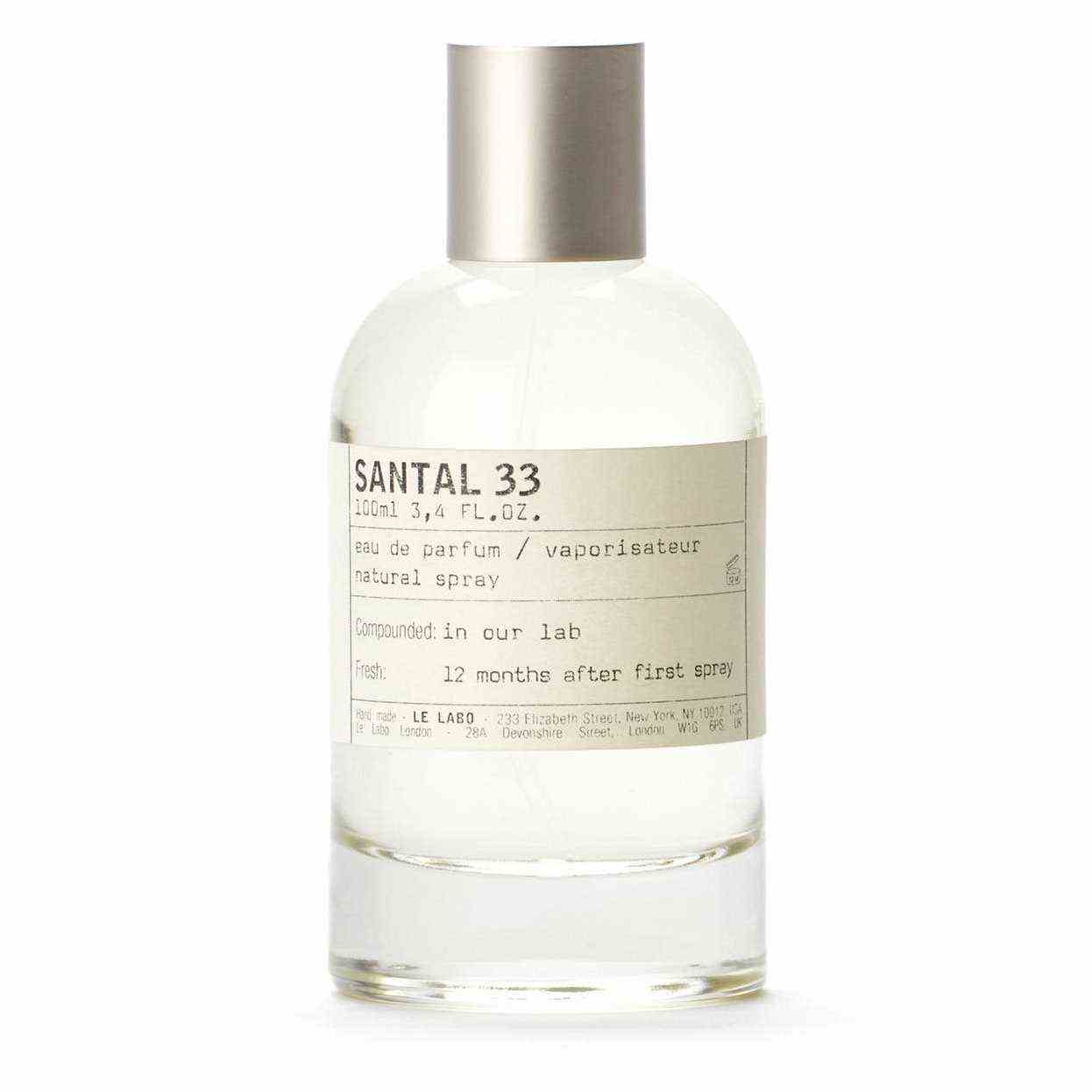 Le Labo Santal 33 Eau de Parfum auf weißem Hintergrund