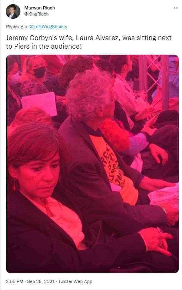 Zu allem Überfluss saß Piers vor seinem Rauswurf neben Mr. Corbyns Frau Laura Alvarez in der Menge.