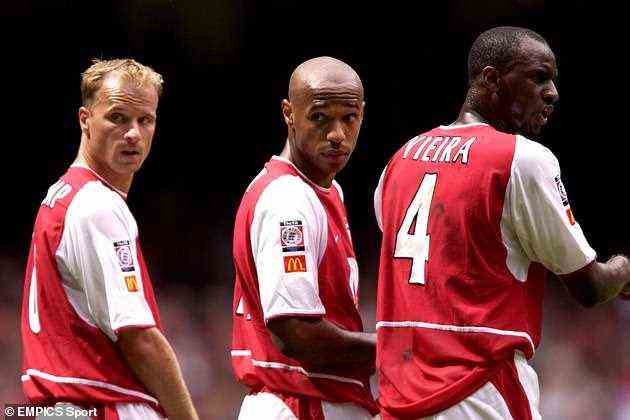 Ek hat die Gunners-Legenden Dennis Bergkamp, ​​Thierry Henry und Patrick Vieira in seinem Bewerbungsteam