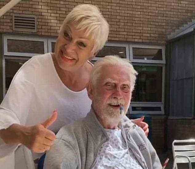 Sad: Denise Welch has revealed her father Vin has passed away (pictured together last June)