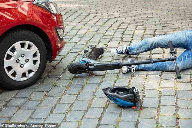 Die DfT-Zahlen bestätigten auch, dass im vergangenen Jahr in Großbritannien 57 Fußgänger verletzt wurden, nachdem sie von E-Scootern angefahren wurden, wobei 13 der Opfer als „schwer“ bezeichnet wurden.