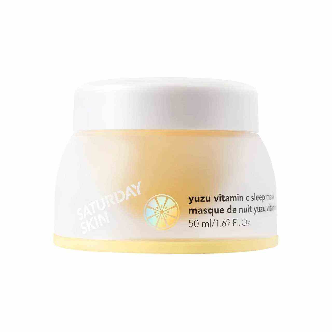 Saturday Skin Yuzu Vitamin C Schlafmaske auf weißem Hintergrund
