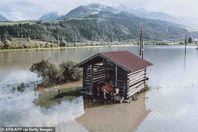 Forscher sagen, Überschwemmungen wie in diesem Jahr in Europa (im Juli in Kaprun, Österreich), bei denen mehr als 200 Menschen getötet und Schäden in Milliardenhöhe verursacht wurden, sind aufgrund des Klimawandels jetzt bis zu neunmal wahrscheinlicher
