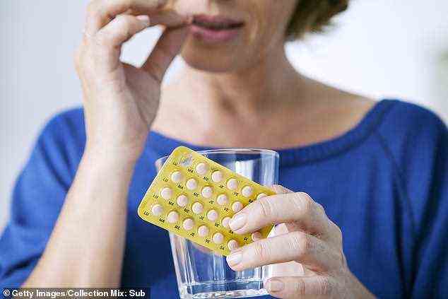 HRT wird von etwa einer Million Frauen eingenommen, typischerweise in Form von Pillen, einer Creme oder einem Gel, das Wechseljahrsbeschwerden bekämpft