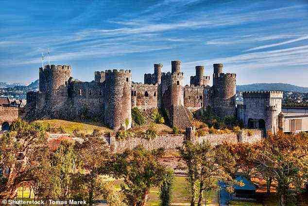 Das spektakuläre Conwy Castle aus dem 13. Jahrhundert (im Bild) ist auf der Wales-Tour von greatrail.com zu sehen