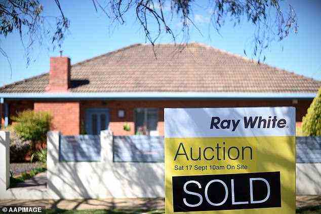 Die nationalen Immobilienpreise stiegen im September um 20,3 Prozent - das schnellste jährliche Wachstum seit Juni 1989 (abgebildet ist ein in Canberra verkauftes Haus)