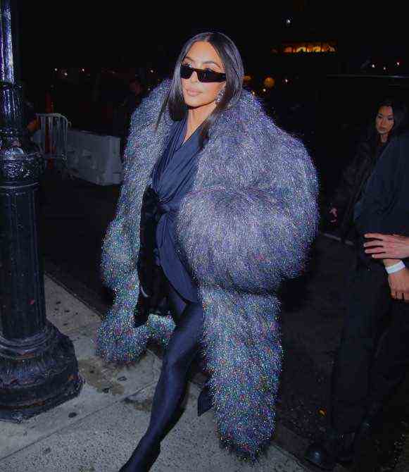 STYLECASTER |  Kim Kardashian-Outfits