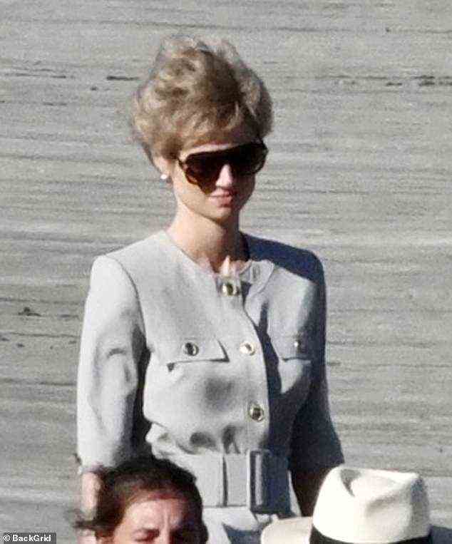 Royal: Die australische Schauspielerin vervollständigte ihren Look mit einer Sonnenbrille