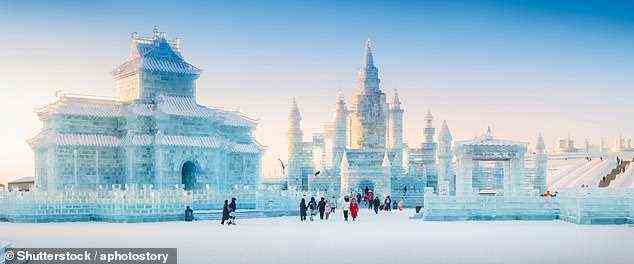 Das abgebildete chinesische Harbin International Ice & Snow Festival findet jährlich von Mitte Dezember bis Ende Februar statt