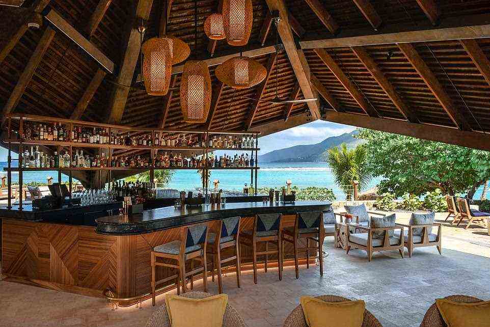 Umgebaut: Die schicke Pavilion-Bar im Little Dix Bay Resort auf der British Virgin Island