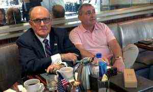 Giuliani und Lev Parnas im Jahr 2019 in Washington, DC.