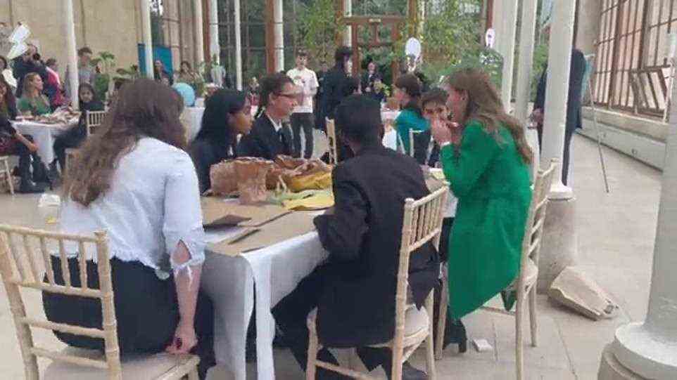 Die Herzogin von Cambridge begleitete Schulkinder bei Aktivitäten, die sie dazu anregten, über Umweltfragen nachzudenken