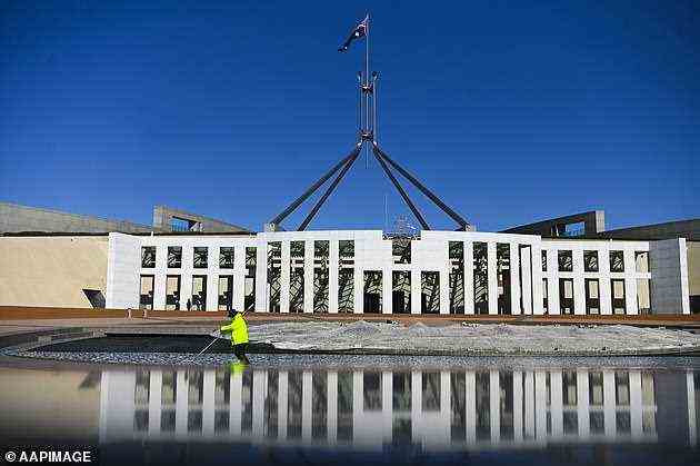 Es kommt, nachdem ACT-Chefminister Andrew Barr sagte, Canberra sei auf dem besten Weg, eine der am stärksten geimpften Städte der Welt zu werden, als die größte Impfklinik der Regierung am Montag um Termine erweitert wurde.  Im Bild: Parlamentsgebäude in Canberra