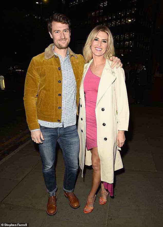 Paar: Hollyoaks-Star Sarah Jayne Dunn besuchte mit ihrem Ehemann Jonathan Smith