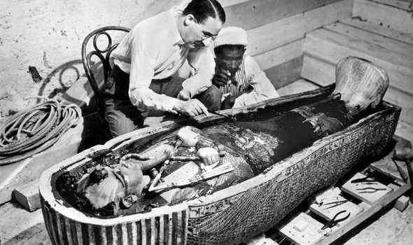 Howard Carter: Der britische Archäologe kurz nach der Entdeckung des Grabes von Tutanchamun