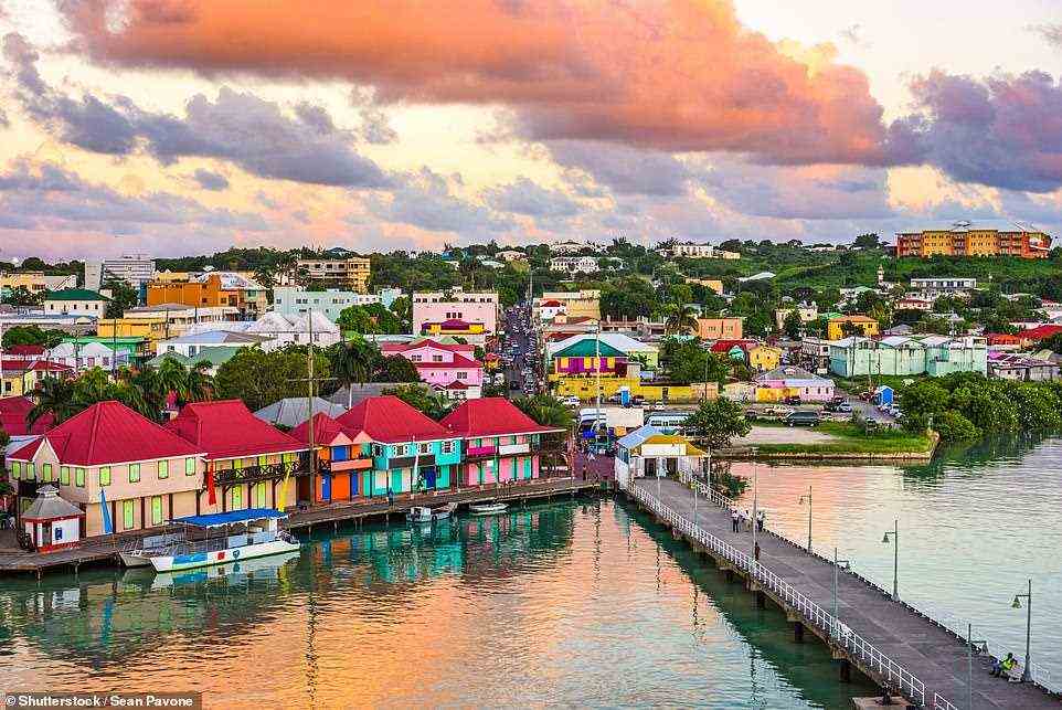 Lebendig: St. John's, die Hauptstadt von Antigua, ist ein geschäftiger Hafen an der Nordwestküste mit bonbonfarbenen Cottages
