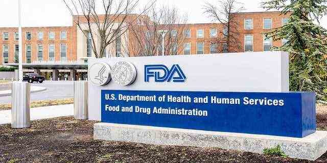 Die Food and Drug Administration hat am Dienstag einen Vorschlag veröffentlicht, um rezeptfreie Hörgeräte anzubieten.