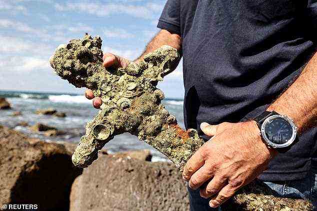 Ein in den Gewässern vor Haifa gefundenes Schwert soll irgendwann im 12. Jahrhundert von einem Kreuzritter in den Ozean geworfen worden sein