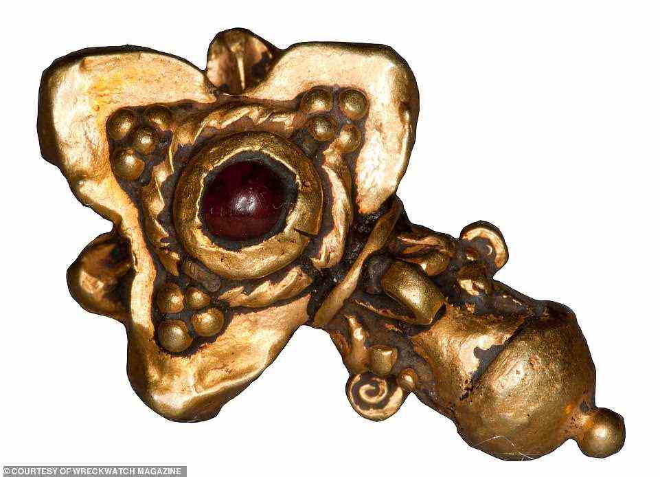 Dr Kingsley has revealed his research in the autumn issue of Wreckwatch magazine, which he also edits. The Srivijayan study forms part of the 180-page autumn publication which focuses on China and the Maritime Silk Road. Above: gem-studded jewellery
