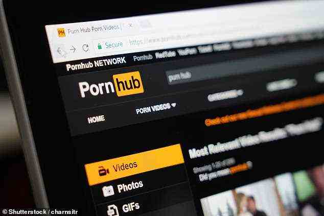 Die Porno-Website Pornhub.com berichtete, dass Indien 2017-2018 der drittgrößte Pornokonsument der Welt war