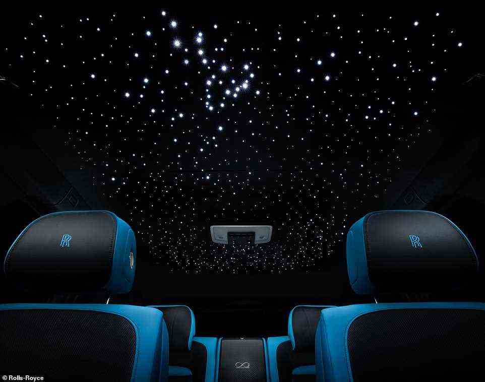 Like all Rolls-Royce models, customers can specify the Starlight Headliner to a date, time and location they so desire