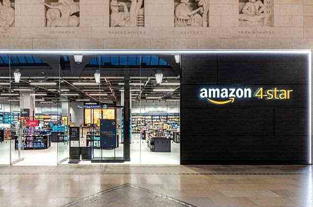 Amazons „Vier-Sterne-Laden“ in Kents Bluewater-Einkaufszentrum verkauft mehr als 2.000 der beliebtesten Produkte der Amazon-Website in einem Geschäft von der Größe eines olympischen Schwimmbeckens