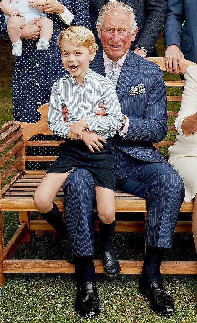 Prinz Charles, 72, hat erzählt, wie sein Enkel Prinz George, acht, über den Klimawandel lernt, als er vor der Cop26 einen Dokumentarfilm vorstellte