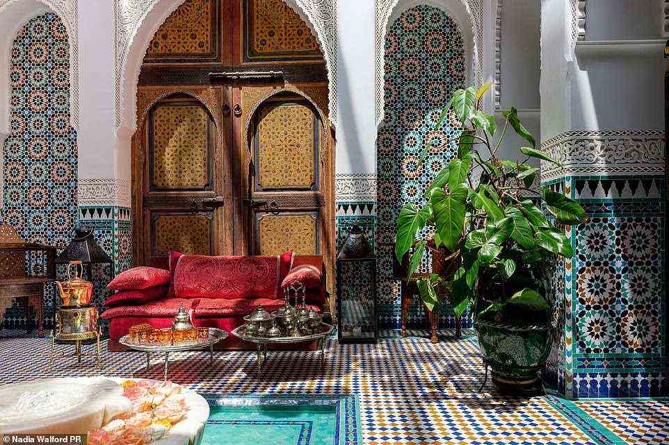 Exotisch: Riad Elegancia in Marrakesch verfügt über einen Swimmingpool (im Winter beheizt), eine Sonnenterrasse und einen Whirlpool