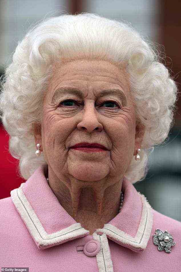 Madame Tussauds hat heute in Blackpool ihre neue Wachsfigur der Königin enthüllt