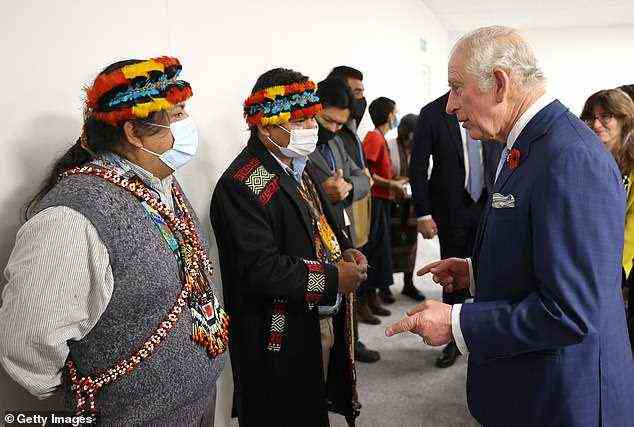 It was while speaking with General Coordinator of the Global Alliance of Territorial Communities Tuntiak Katan and Coordinator of international economic cooperation and autonomous indigenous development of the Amazon Basin Juan Carlos Jintiach that Charles was presented with the necklace