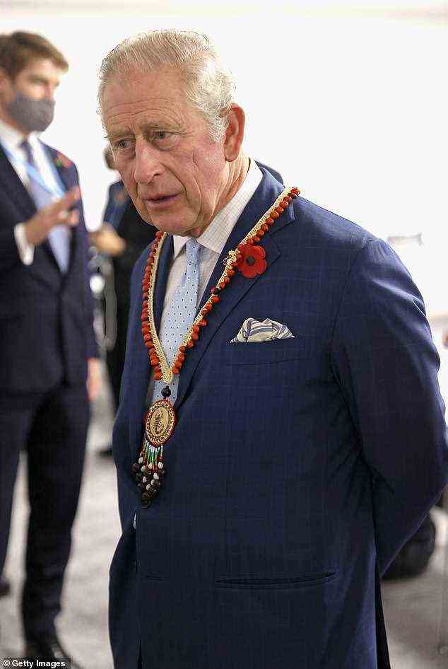 Apparently touched by the gift, the royal continued to wear the piece of jewellery, which featured a scorpion, for the event
