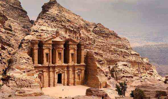 Petra: Die Stadt liegt in einer der unwirtlichsten und unzugänglichsten Regionen der Welt