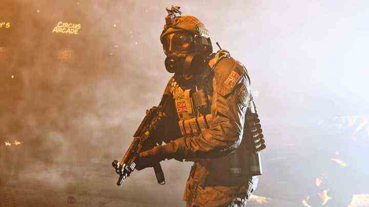 Soldier in gas mask in Call of Duty: Modern Warfare.