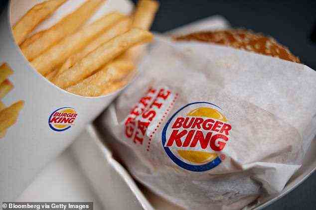 Going green: Burger King UK strebt an, ein nachhaltigeres Unternehmen zu werden, mit dem Versprechen, bis 2025 Einwegplastik loszuwerden und bis 2031 die Hälfte seiner Speisekarten auf pflanzlicher Basis zu haben