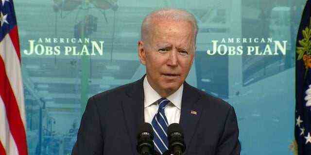 Präsident Joe Biden äußert sich zum Jobbericht vom Juni. 