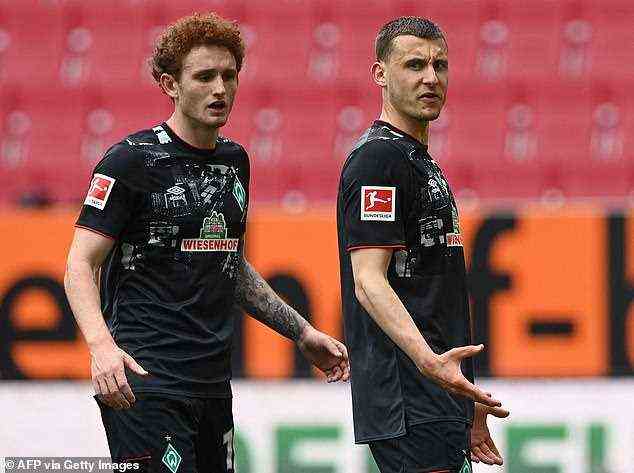 Werder Bremen ist auf der Suche nach einem neuen Trainer, um sich im Mai vom Abstieg aus der höchsten deutschen Spielklasse zu erholen