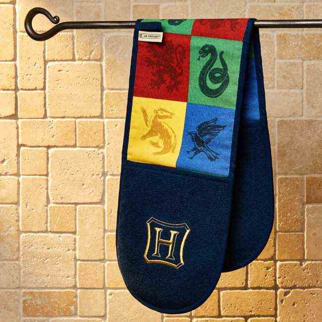Le Creuset Harry Potter Hogwarts Houses Topflappen 