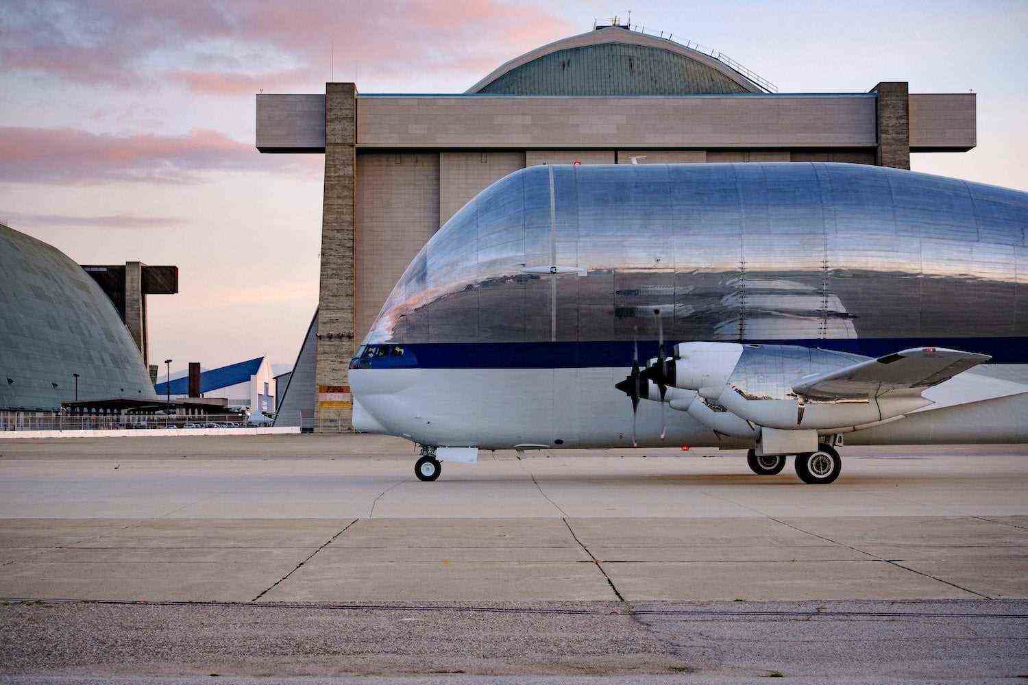 Das Super-Guppy-Flugzeug der NASA.