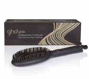 With the ghd Glide you can roll out of bed and have beautiful smooth locks in no time