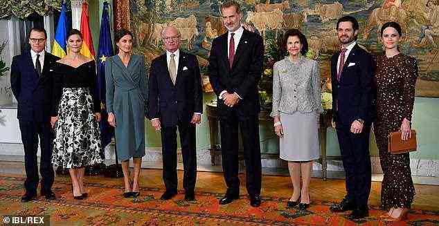Prinz Daniel, Kronprinzessin Victoria, Königin Letizia, König Carl Gustaf, König Felipe VI. von Spanien, Königin Silvia, Prinz Carl Philip, Prinzessin Sofia bei einem Empfang