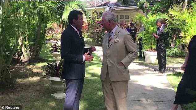 Im Jahr 2019 startete Prinz Charles (im Bild mit Lionel Richie) die Barbados-Etappe seiner 12-tägigen Tour durch die Karibik
