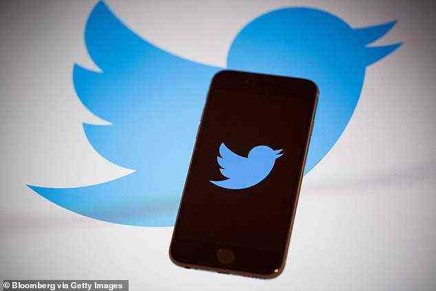 Die Forscher schickten personalisierte Tweets an „Suspendierungskandidaten“ und warnten sie, dass sie möglicherweise Konsequenzen für die Verwendung hasserfüllter Sprache haben könnten
