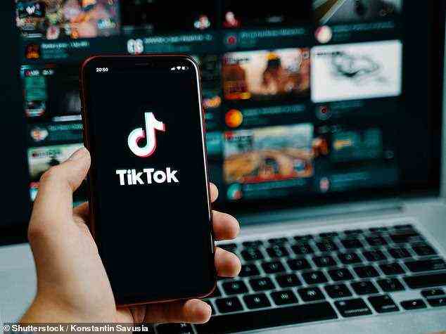 TikTok funktioniert seit Freitag für über 10.000 Nutzer in den USA nicht mehr.  Der Ausfall ereignete sich kurz nach 9 Uhr EST, wobei Benutzer andere Social-Media-Plattformen überfluteten, um zu warnen