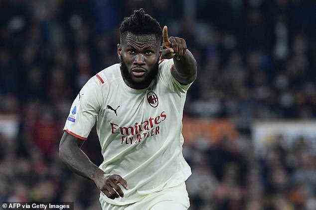 Tottenham steht angeblich kurz vor einem ablösefreien Wechsel von AC Milan-Mittelfeldspieler Franck Kessie