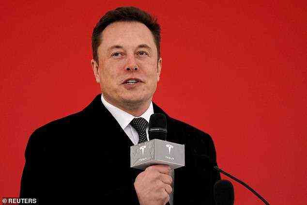 Elon Musk (im Bild) schien sich über ehemalige Tesla-Mitarbeiter lustig zu machen, die zu Whistleblowern wurden