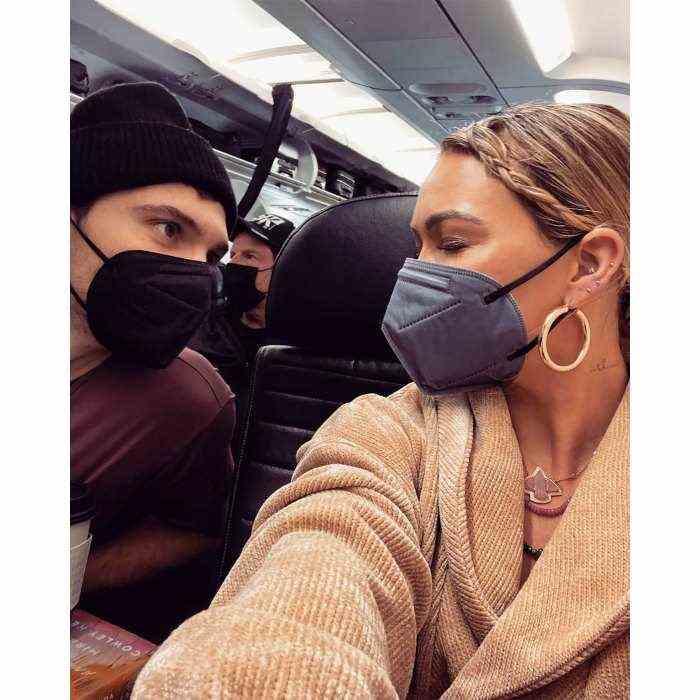 Matthew Koma klärt Schwangerschaftsgerüchte von Hilary Duff nach Flugzeugfoto auf