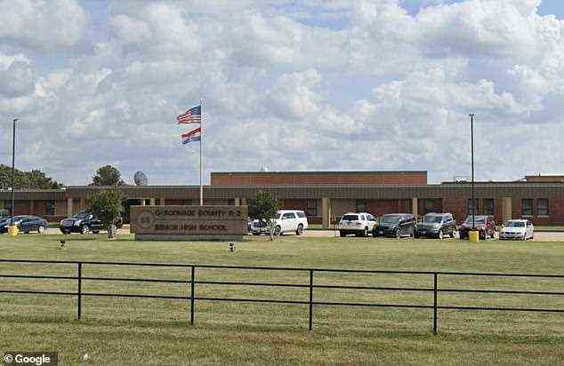 Owensville High School - Gasconade County ist eine weitere Schule, die am Freitag ihre Türen schließt