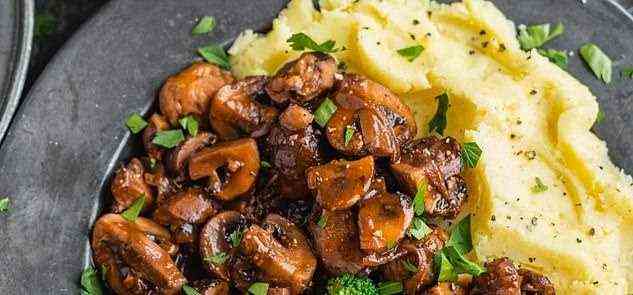 This vegan recipe uses the nutty sweetness of cooked chestnuts with mushrooms in a hearty casserole, with red wine and thyme. Served alongside miso mash (the miso adds extra umami (savoury) flavour), this is seriously good comfort food! Add greens of choice for a dash of colour