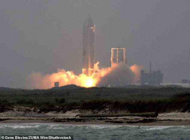 Das letzte Starship startete am 5. Mai. Die massive Rakete führte auch nach ihrer sechs Meilen langen Reise in den Weltraum eine perfekte Landung durch