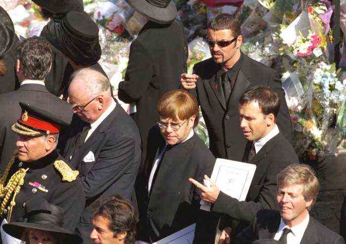 Warum Elton John fast nicht die Beerdigung von Prinzessin Diana aufführte